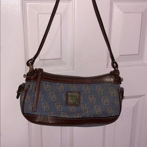 Dooney & Bourke purse